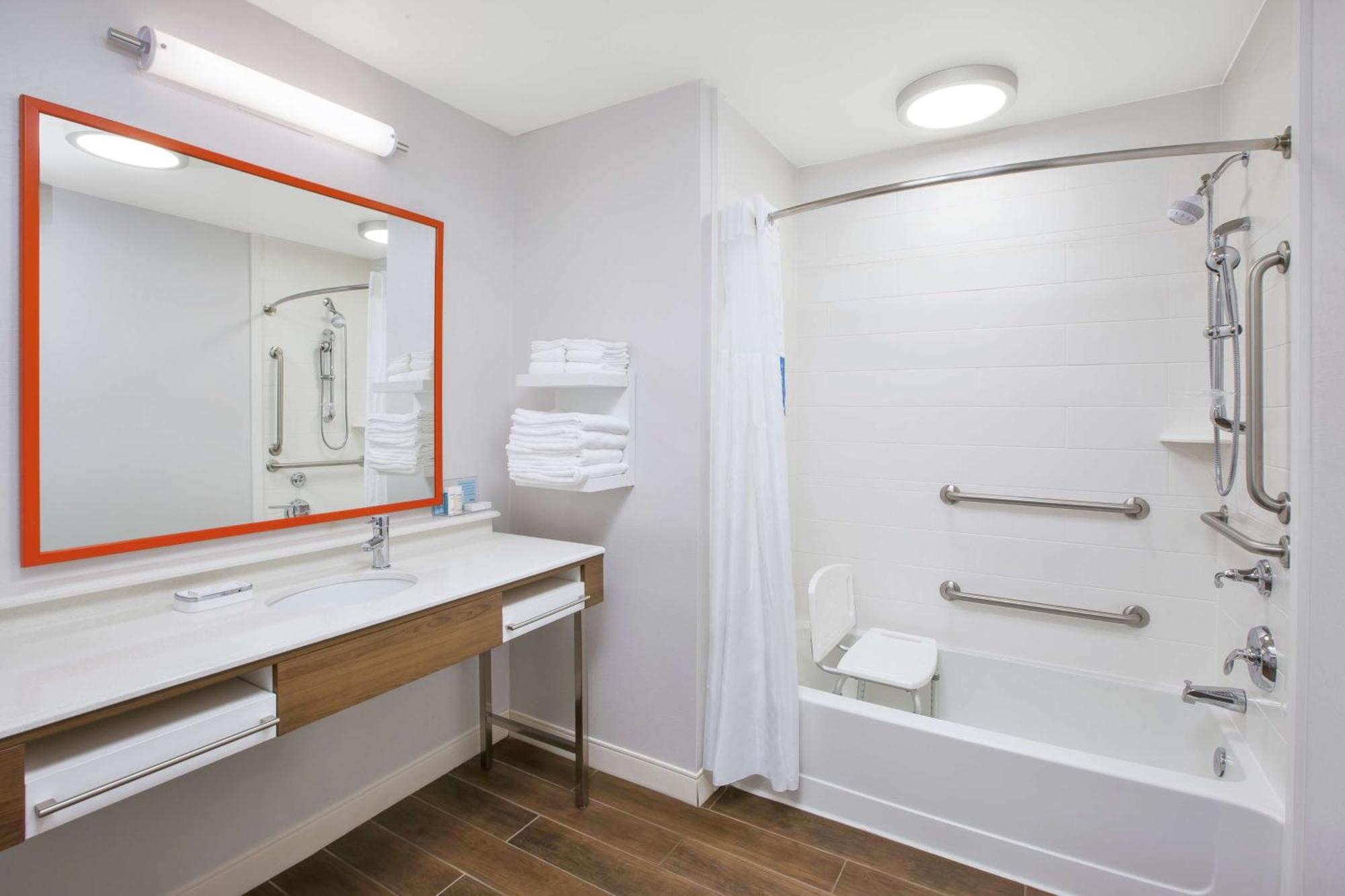 Hampton Inn & Suites Oakwood Village-Cleveland Kültér fotó