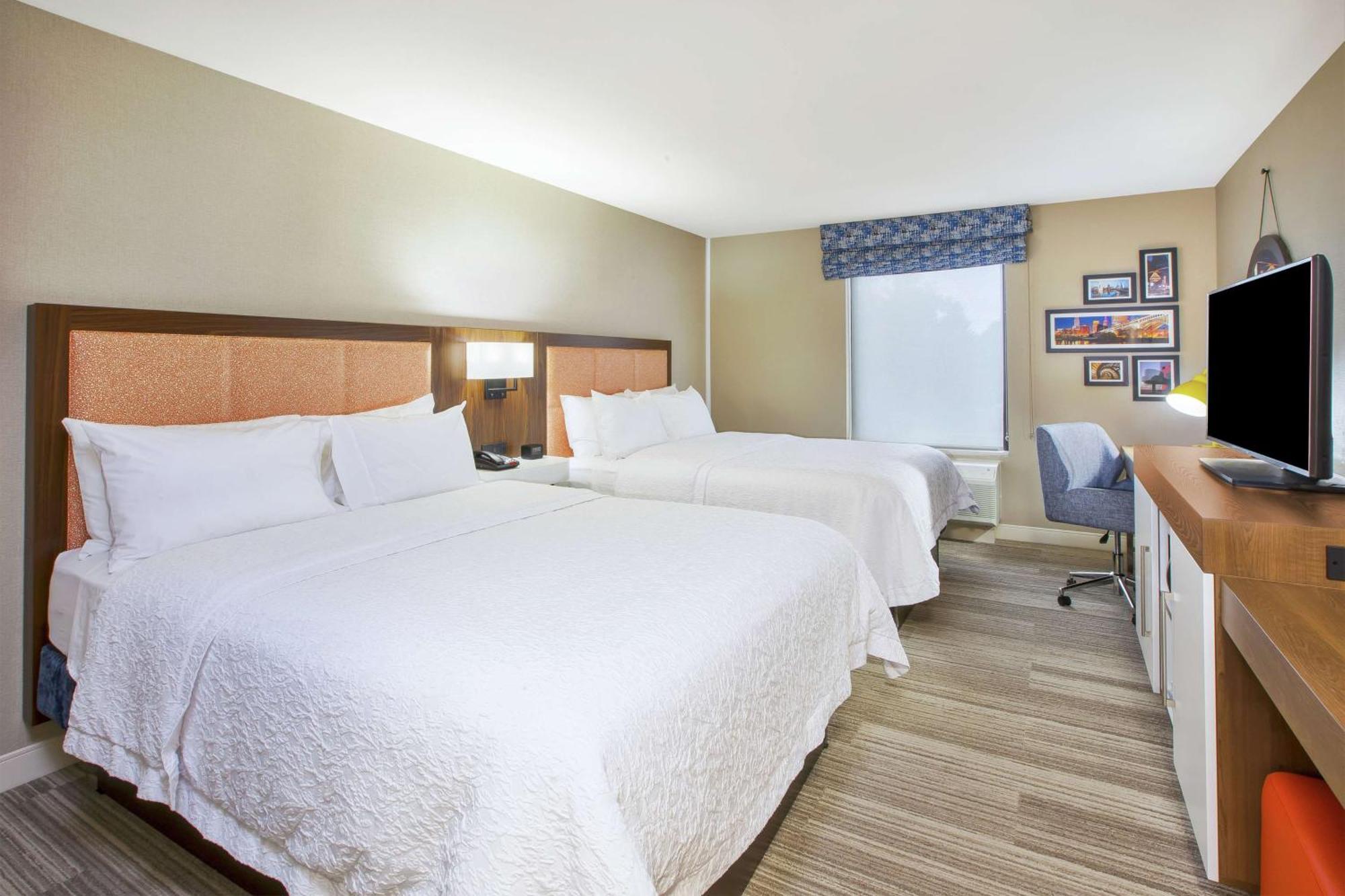 Hampton Inn & Suites Oakwood Village-Cleveland Kültér fotó